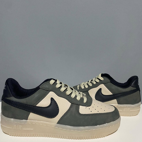Nike Air Force 1 Low