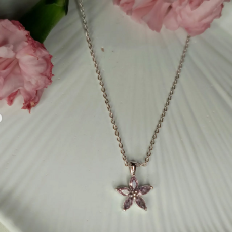 Lila Taş Detaylı Silver Kolye