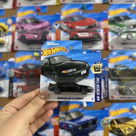 Hotwheels NISSAN SKYLİNE GTR (BNR33) Resimli Kişiye Özel