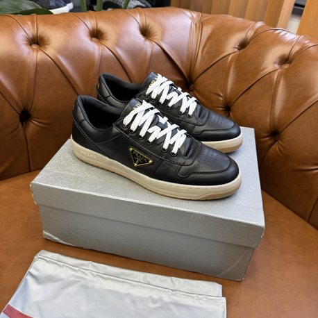 Prada Downtown Black Cream