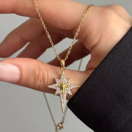 Çelik Gold Taşlı Kuzey Yıldızı Kolye