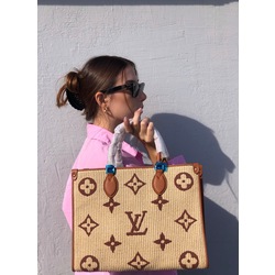 Louis Vuitton On The Go Canvas