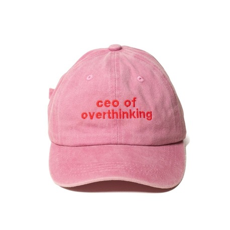 Yazı Nakışlı Şapka Pamuk Kumaşlı ve Ceo of Overthinking Sloganlı Şapka 