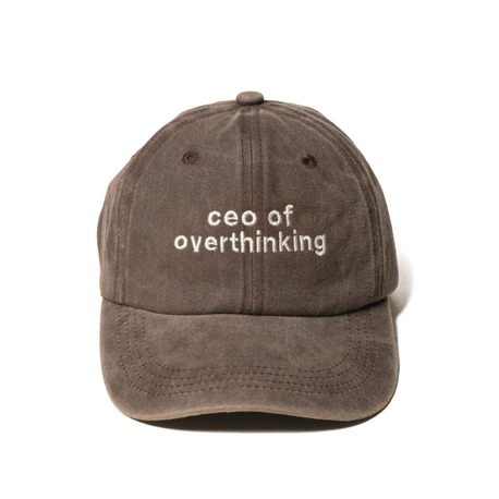 Yazı Nakışlı Şapka Pamuk Kumaşlı ve Ceo of Overthinking Sloganlı Şapka