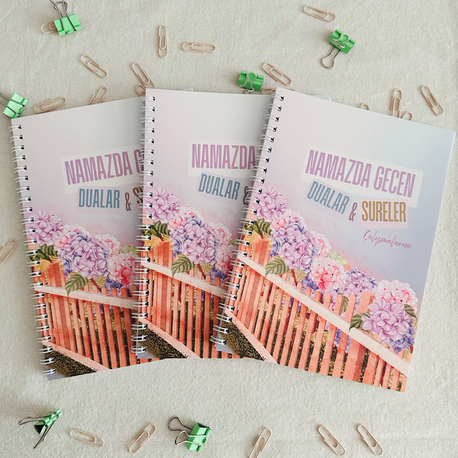 Namazda Okunan Dualar ve Sureler Defteri