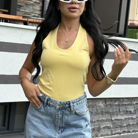 Boyundan geçmeli crop