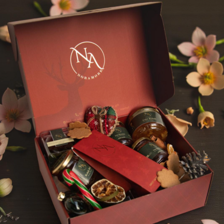Noramore Scarlette Box