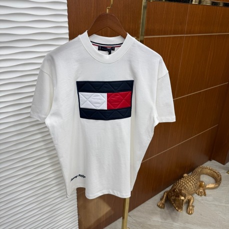Tommy Kapitone Baskılı İthal Beyaz Tişört