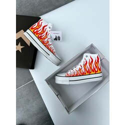 Alev Converse