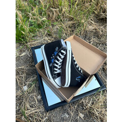 Çiçek İşlemeli Converse