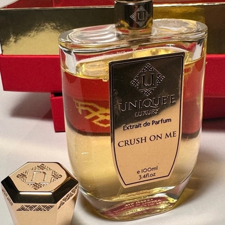 unique luxury crush on me 10 ml extrait de parfum 