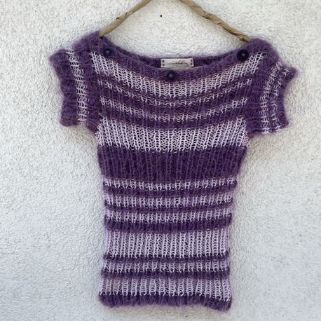 striped lilac buttoned up top (S-M)
