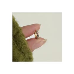 Cross Halka Piercing Tragus