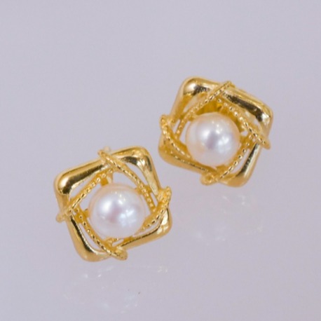 Golden Bloom Pearl Küpe