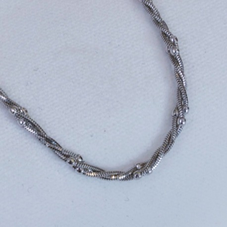 Silver Twist Kolye