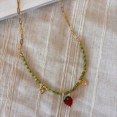 Forest Berry Kolye