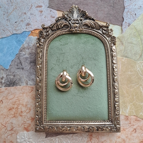 Gold Renkli Pirinç Küpe 