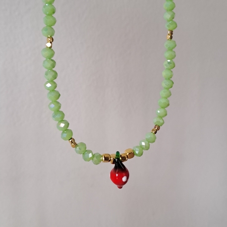 Strawberry Matcha Kolye 