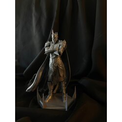 Sauron Figürü