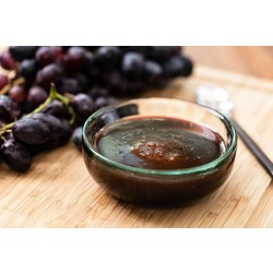 Ev Yapımı Siyah Üzüm Pekmezi (1 kg)