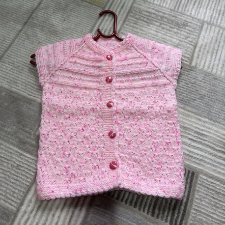 Pembe bebek yeleği