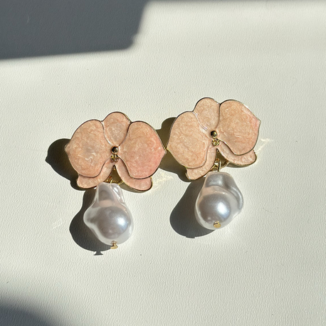  Pembe Çiçekler İncili Küpe
