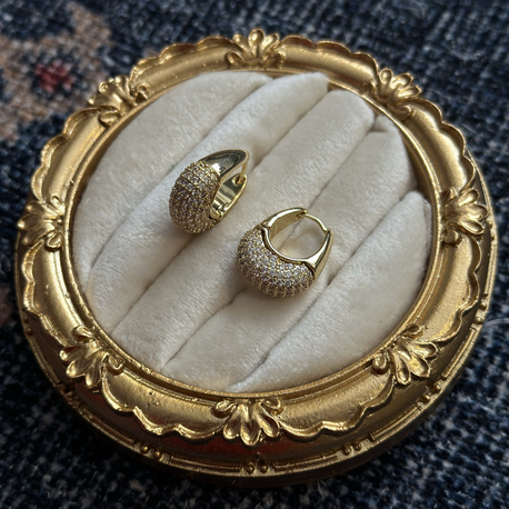 Mini Gold Taşlı Küpe