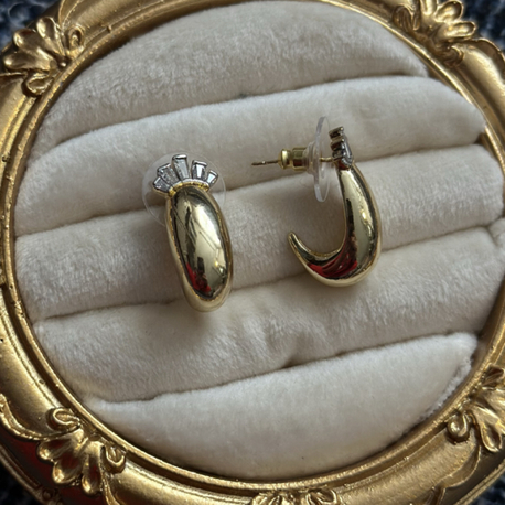 Gold Taşlı Küpe