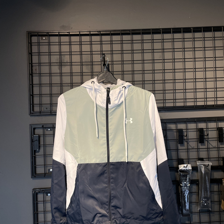 Under Armor Rüzgarlık