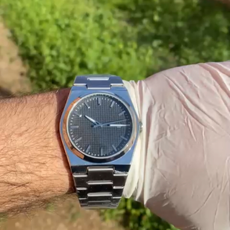 Silver kol saati