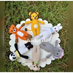 6 adet Amigurumi oyuncaklar