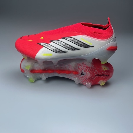 Çocuk Kramponu ADİDAS PREDATOR SERİSİ 
