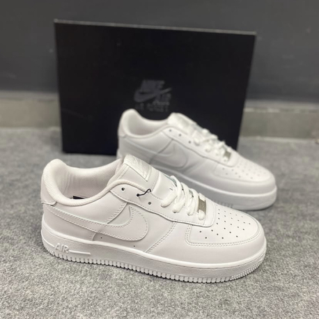 NİKE AİR FORCE AF1