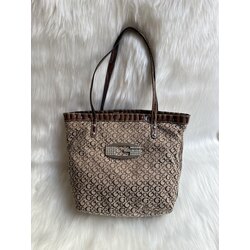 BROWN GUESS