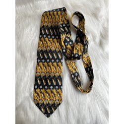 Strada tie