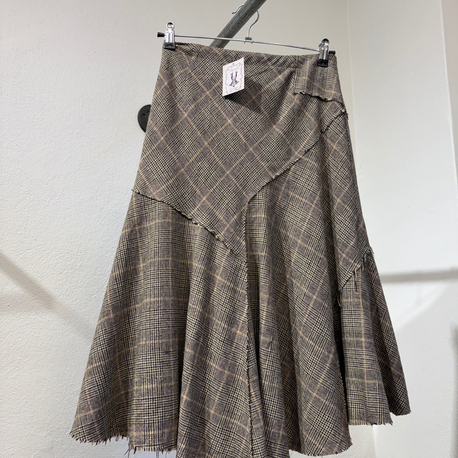 C.Skirt