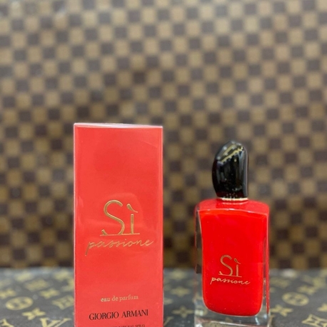 Giorgio Armani Sì Passione Kadın