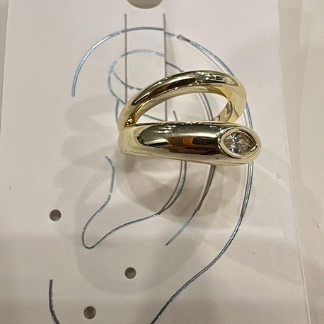 Taş Detaylı Kalın Form Gold Kıkırdak Küpe (Ear Cuff)