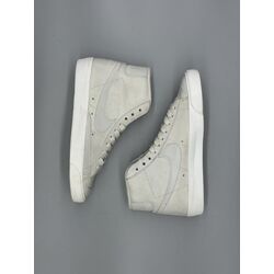 Nike Blazer Mid 77 Premium Photon Dust