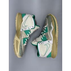 Nike Kyrie 8 Infinity Keep Sue Fresh