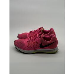 Nike Sneaker