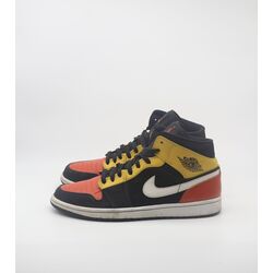 Nike Sneaker