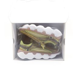 Nike Flyknit Bloom Bronzine
