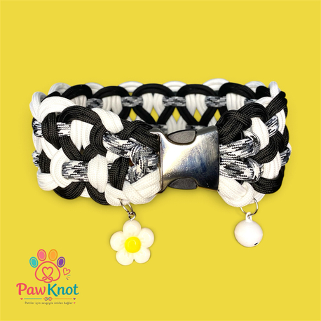 Monochrome Daisy Kedi/Köpek Boyun Tasması