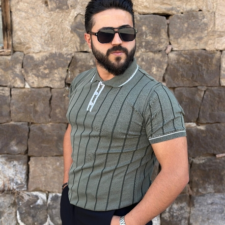 Beyaz Çizgili Detaylı Triko 