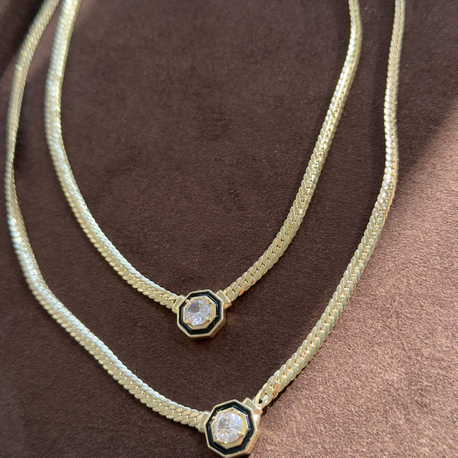 Özel seri 14k siyah mineli Opal Kolye 