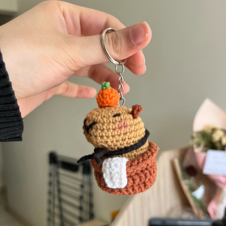 Küvetteki Capybara