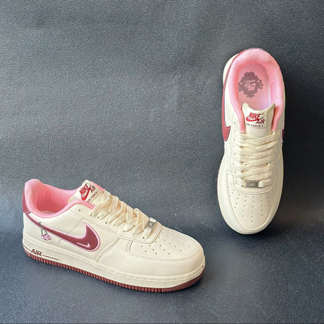 Nike Air Force 1 Low