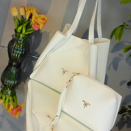 Prada Salaş