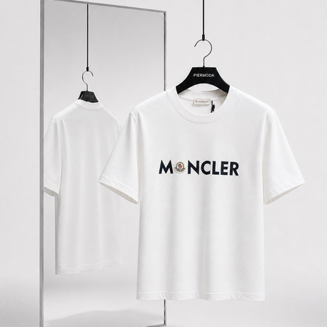 Moncler premium   T-shirt 